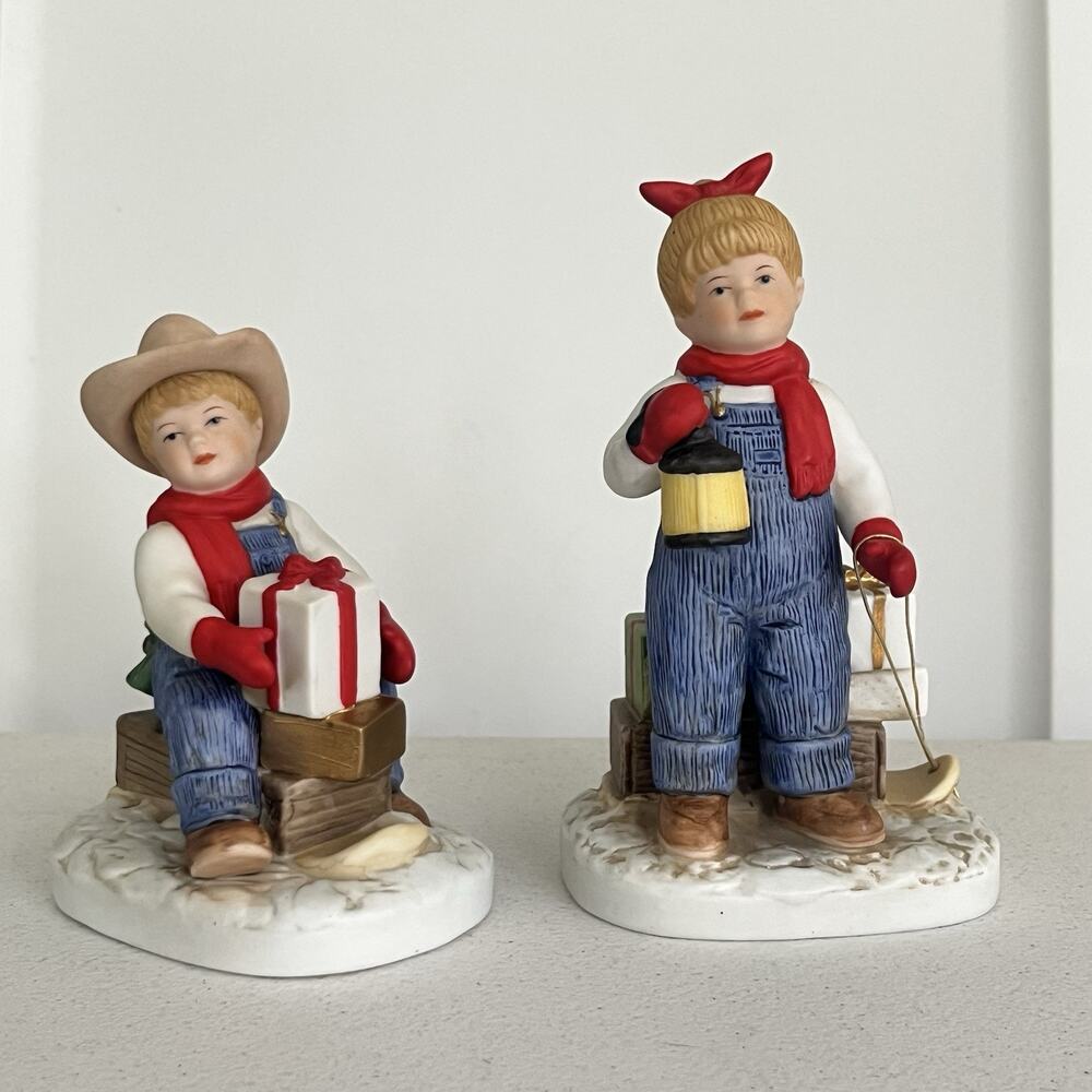 vintage 1985 homco denim days holiday sled christmas boy girl presents pair 1528